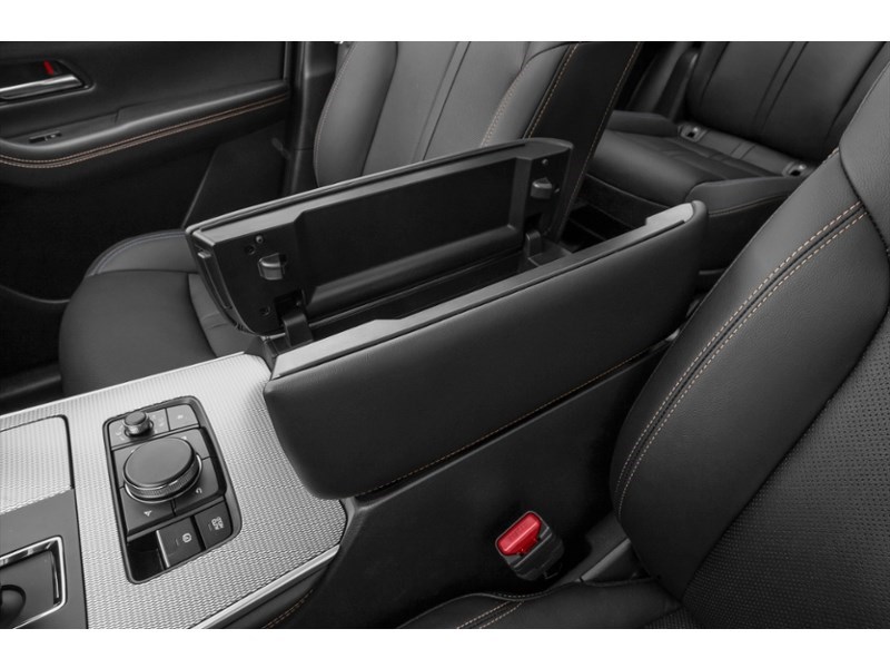 2026 Mazda CX-90 MHEV GT AWD Interior Shot 7