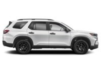 2023 Honda Pilot TrailSport AWD Exterior Shot 10