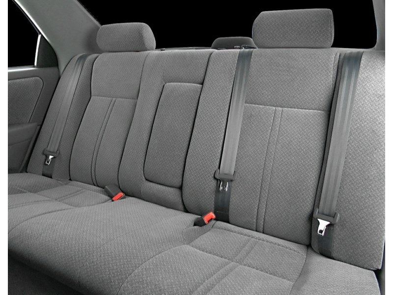 2001 Toyota Camry 4dr Sdn LE Auto Interior Shot 4