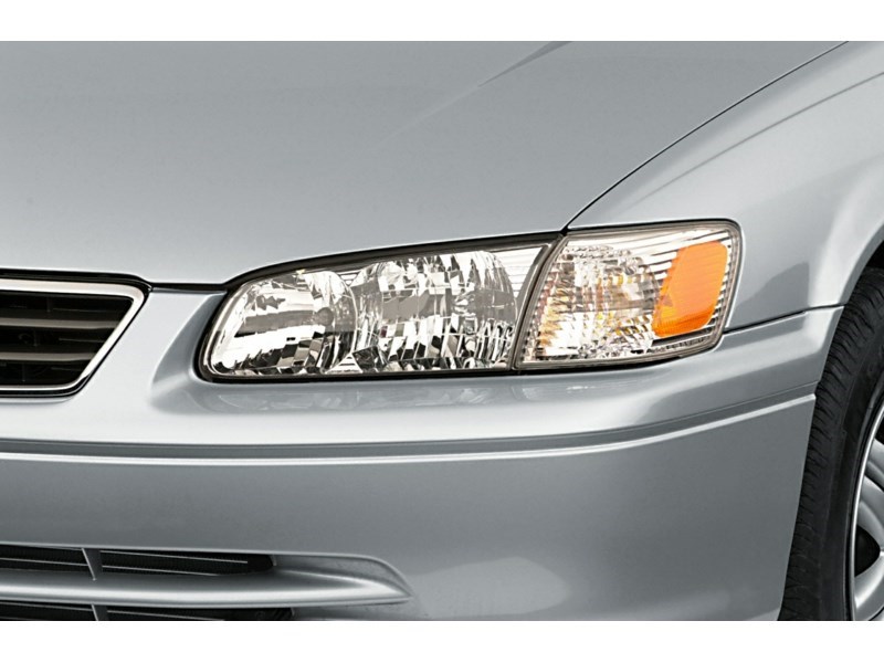 2001 Toyota Camry 4dr Sdn LE Auto Exterior Shot 8