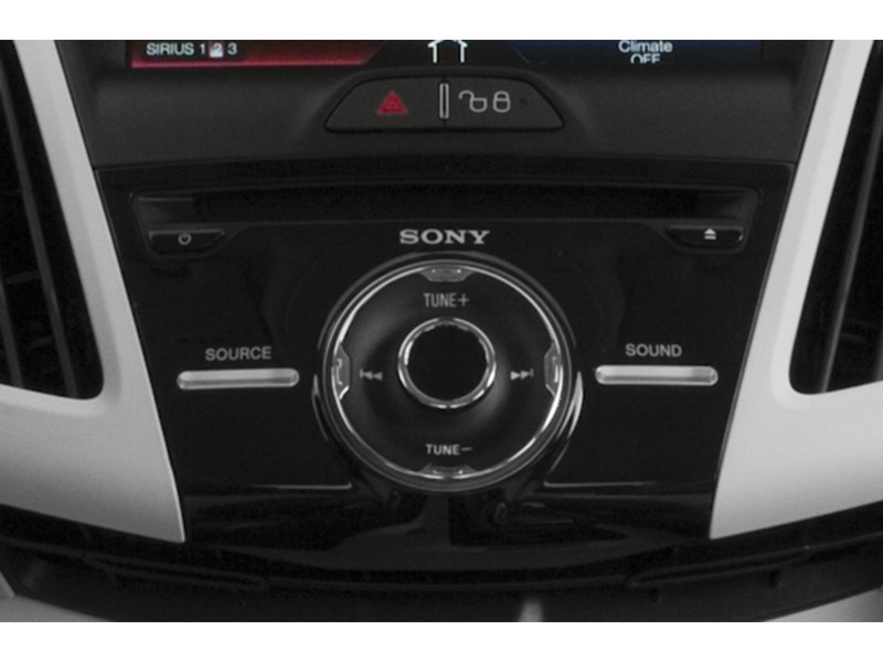 2014 Ford Focus 4dr Sdn SE Interior Shot 2