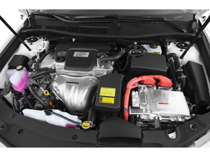 2014 Toyota Camry Hybrid 4dr Sdn LE Exterior Shot 3