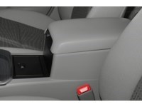 2014 Toyota Camry Hybrid 4dr Sdn LE Interior Shot 8