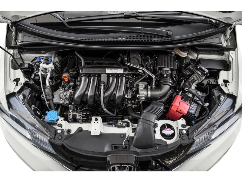 2015 Honda Fit 5dr HB CVT EX-L Navi Exterior Shot 3