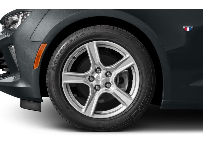 2018 Chevrolet Camaro 2dr Cpe 2LT Exterior Shot 5