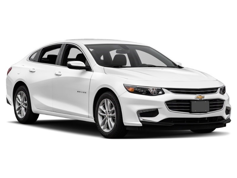 2018 Chevrolet Malibu 4dr Sdn LT w/1LT Exterior Shot 9