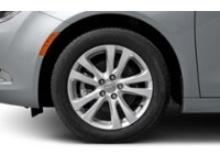 2015 Chrysler 200 4dr Sdn Limited FWD Exterior Shot 5