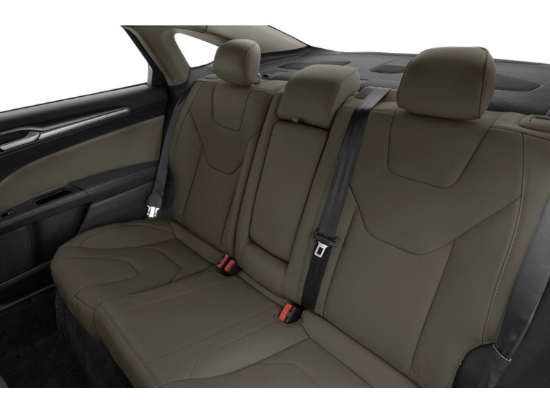 2013 Ford Fusion 4dr Sdn Titanium AWD Interior Shot 5