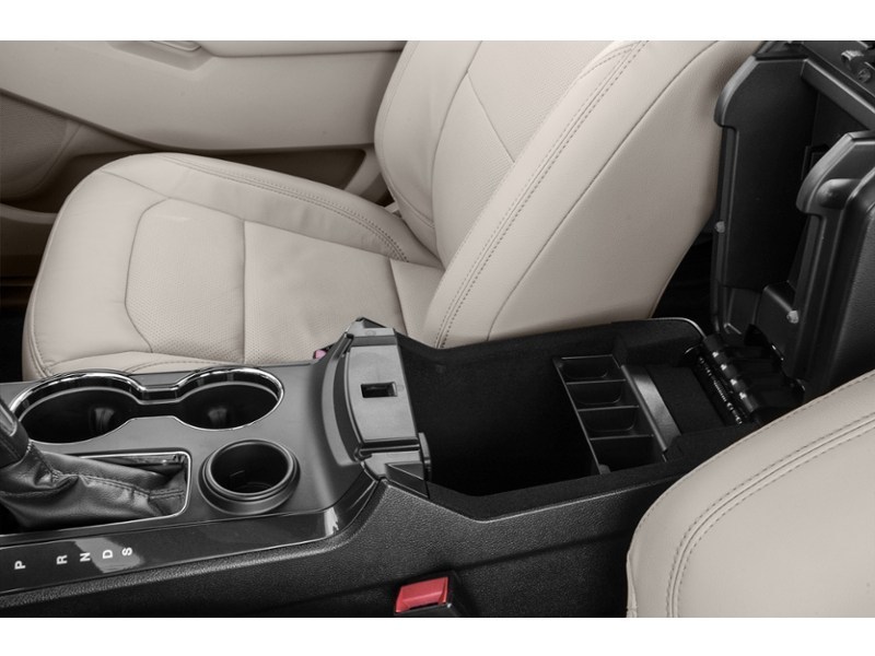 2016 Ford Explorer 4WD 4dr Limited Interior Shot 7