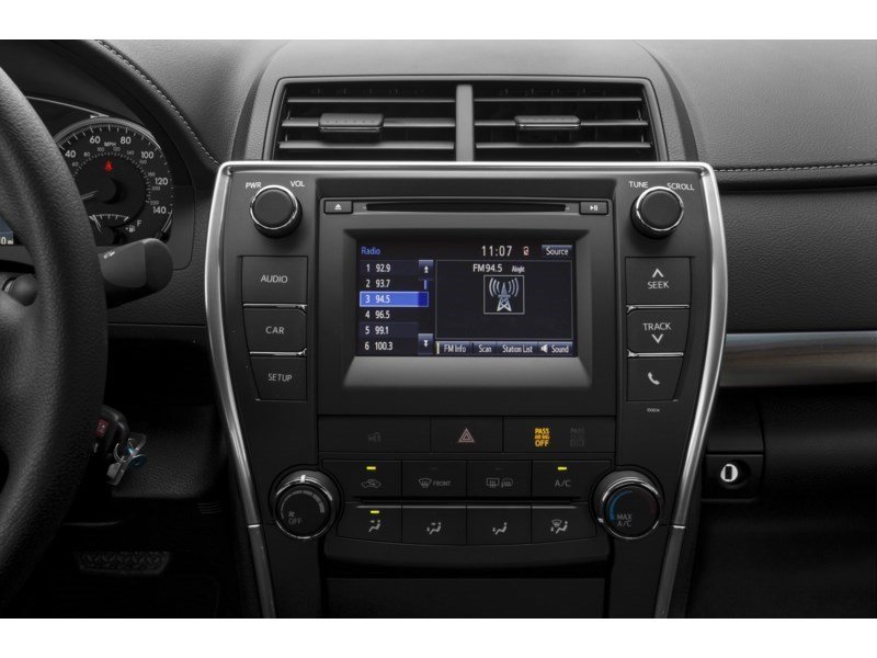 2017 Toyota Camry 4dr Sdn I4 Auto LE Interior Shot 2