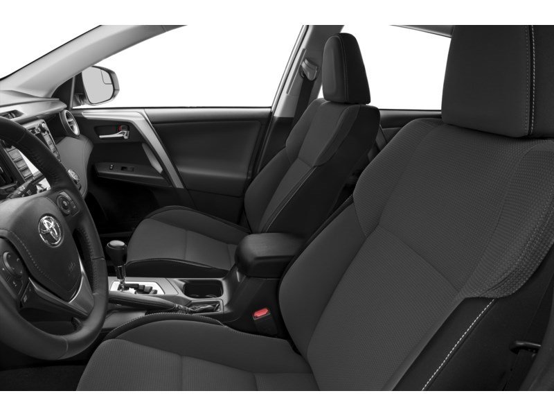 2018 Toyota RAV4 FWD XLE Interior Shot 4