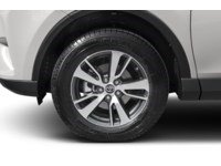2018 Toyota RAV4 FWD XLE Exterior Shot 4