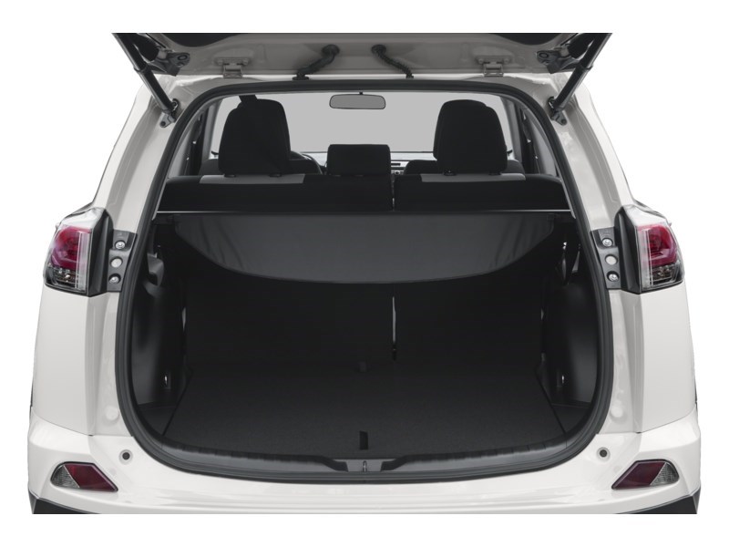 2017 Toyota RAV4 XLE Exterior Shot 3