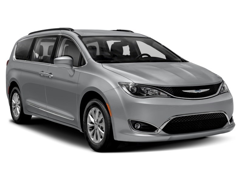 2020 Chrysler Pacifica Limited 35th Anniversary FWD *Ltd Avail* Exterior Shot 9