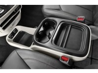 2017 Chrysler Pacifica 4dr Wgn Touring-L Plus Interior Shot 7