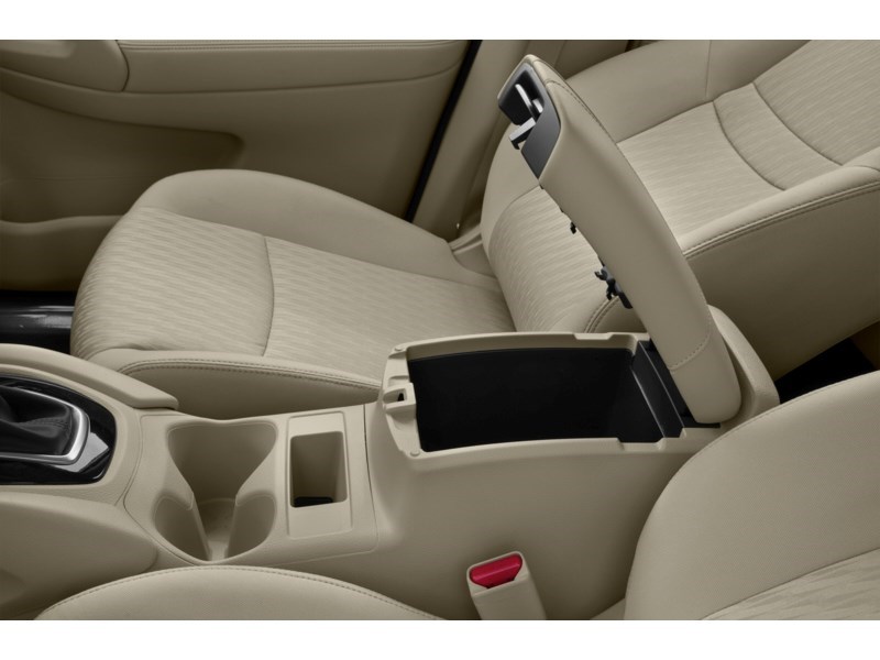2017 Nissan Rogue FWD 4dr SV Interior Shot 7