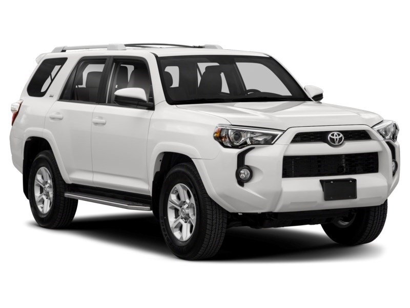 2018 Toyota 4Runner 4WD Exterior Shot 9