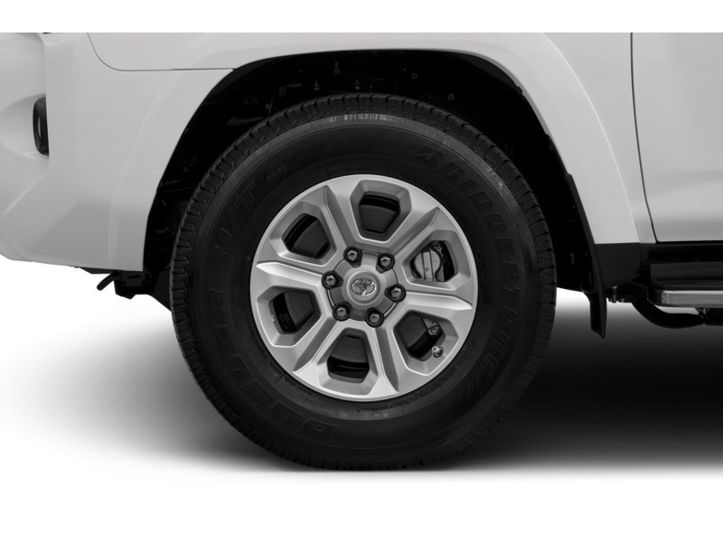 2018 Toyota 4Runner 4WD Exterior Shot 5