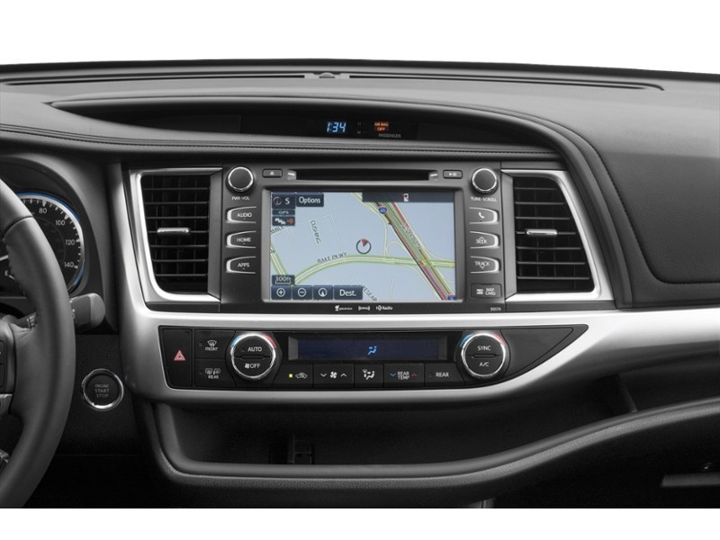 2019 Toyota Highlander AWD XLE Interior Shot 2