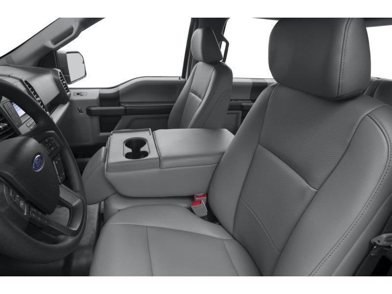 2019 Ford F-150 XL 4WD SuperCrew 5.5' Box Interior Shot 4