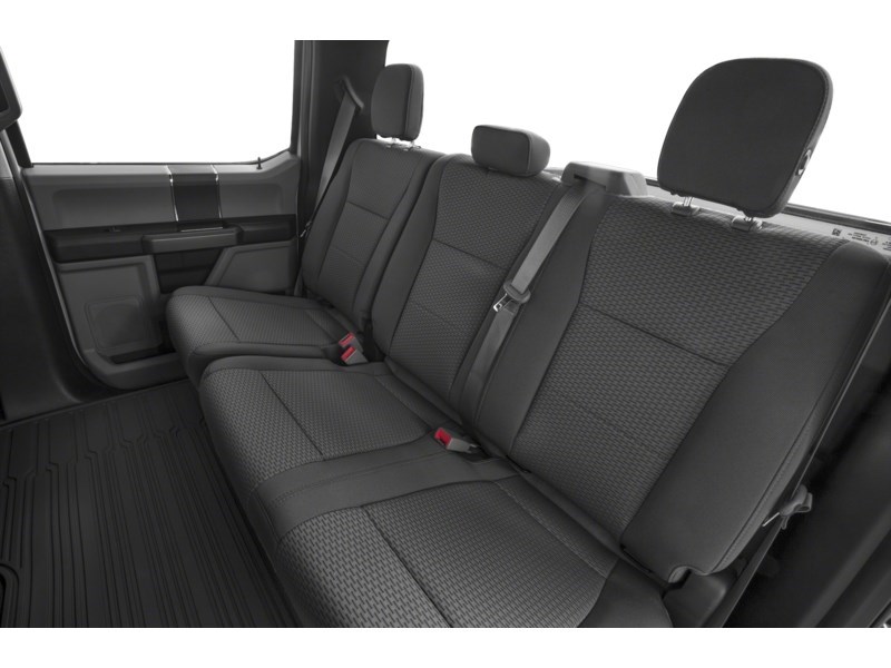 2019 Ford F-150 XLT 4WD SuperCrew 5.5' Box Interior Shot 5