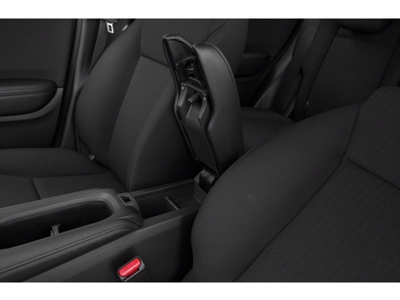 2018 Honda HR-V LX AWD CVT Interior Shot 7