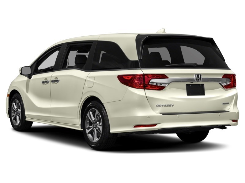 2018 Honda Odyssey Touring Auto Exterior Shot 10