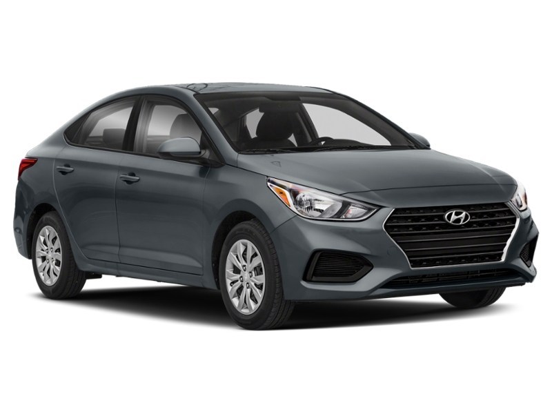 2018 Hyundai Accent 4 Door GL Auto Exterior Shot 9