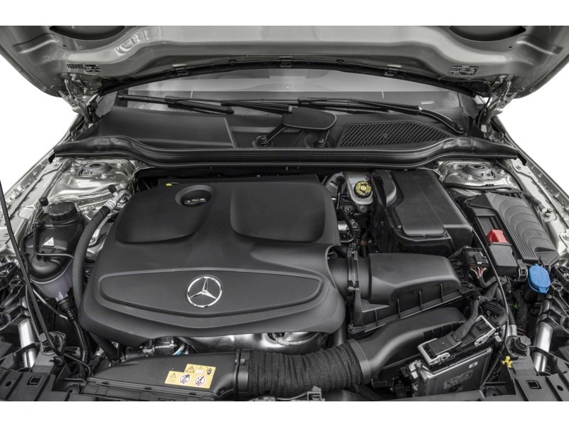 2018 Mercedes-Benz GLA 250 GLA 250 4MATIC SUV Exterior Shot 3