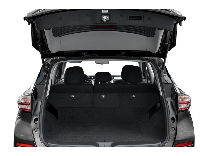 2018 Nissan Murano Platinum Exterior Shot 4