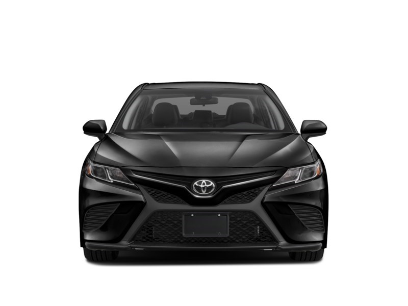 2020 Toyota Camry SE Auto Exterior Shot 6