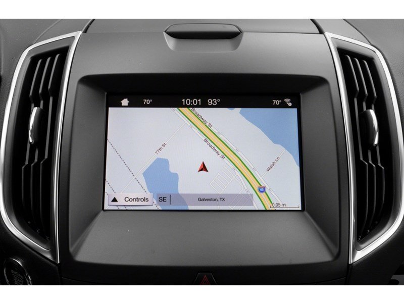 2020 Ford Edge SEL AWD Interior Shot 8