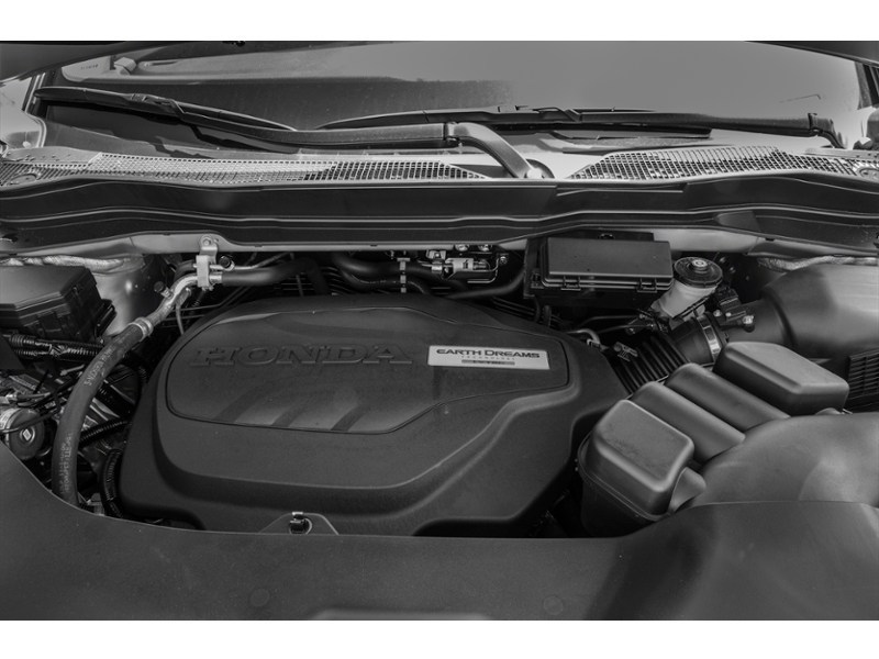 2019 Honda Ridgeline Sport AWD Exterior Shot 3