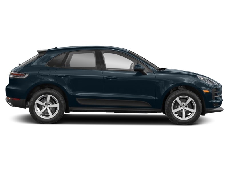 2020 Porsche Macan AWD Exterior Shot 10