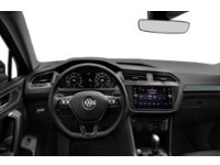 2021 Volkswagen Tiguan Highline 4MOTION Interior Shot 3