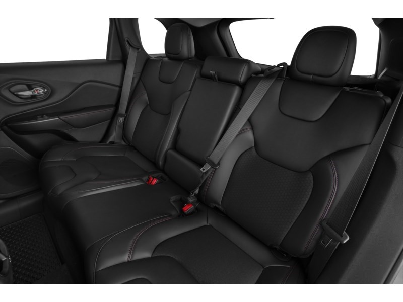 2022 Jeep Cherokee Trailhawk Elite 4x4 Interior Shot 5