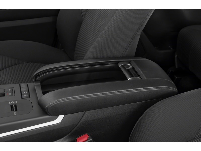 2022 Toyota Highlander Hybrid Hybrid XLE AWD Interior Shot 7