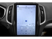 2022 Ford Edge SEL AWD Interior Shot 8