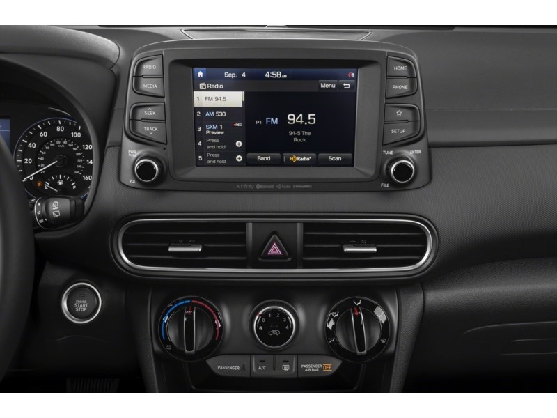 2021 Hyundai Kona 2.0L Preferred AWD Interior Shot 3