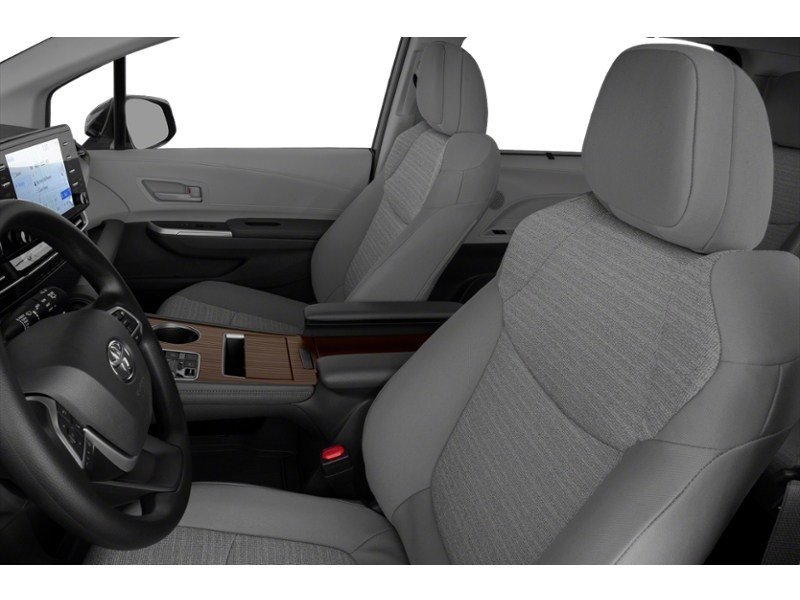 2021 Toyota Sienna XSE FWD Interior Shot 4
