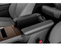 2022 Toyota Sienna LE 8-Passenger FWD Interior Shot 7