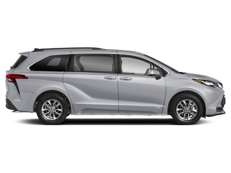 2024 Toyota Sienna XLE 8-Passenger FWD Exterior Shot 10