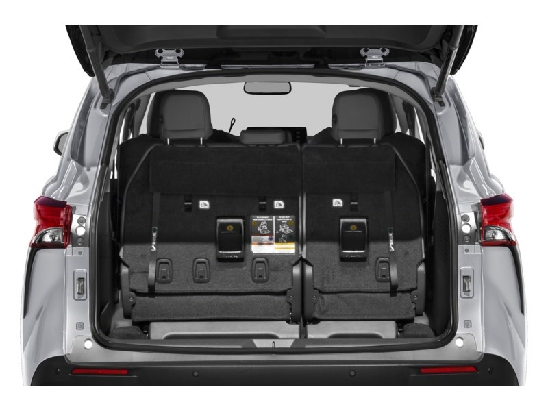 2024 Toyota Sienna XLE 8-Passenger FWD Exterior Shot 4