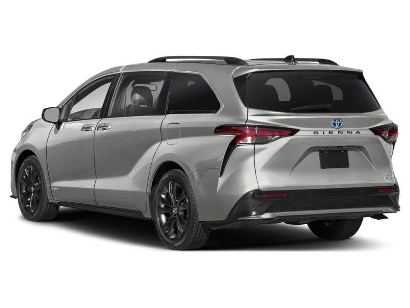2026 Toyota Sienna XSE 7-Passenger FWD Exterior Shot 9