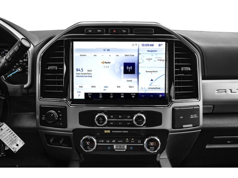 2022 Ford Super Duty F-350 SRW LARIAT 4WD Crew Cab 6.75' Box Interior Shot 2