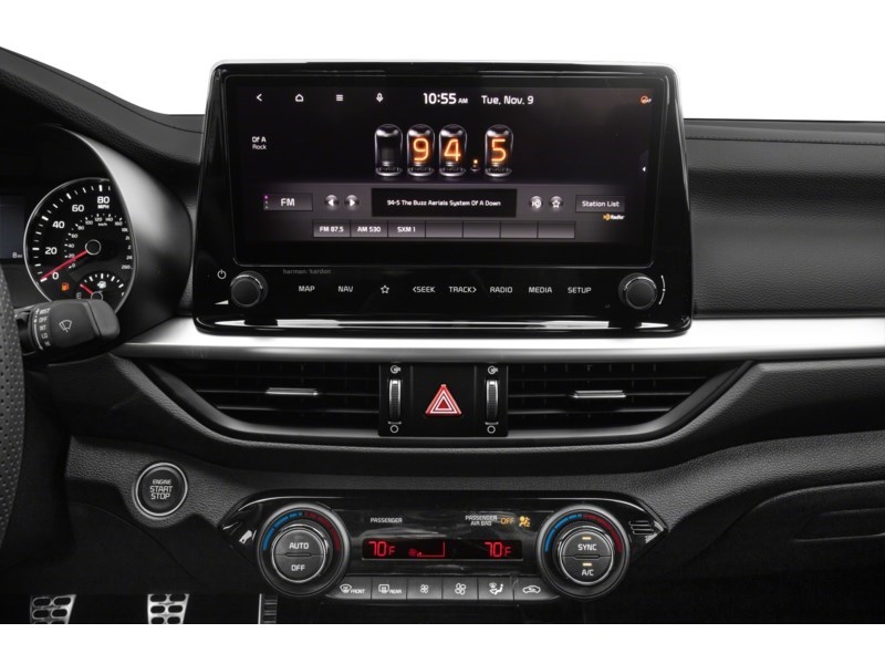 2022 Kia Forte GT Limited DCT Interior Shot 2