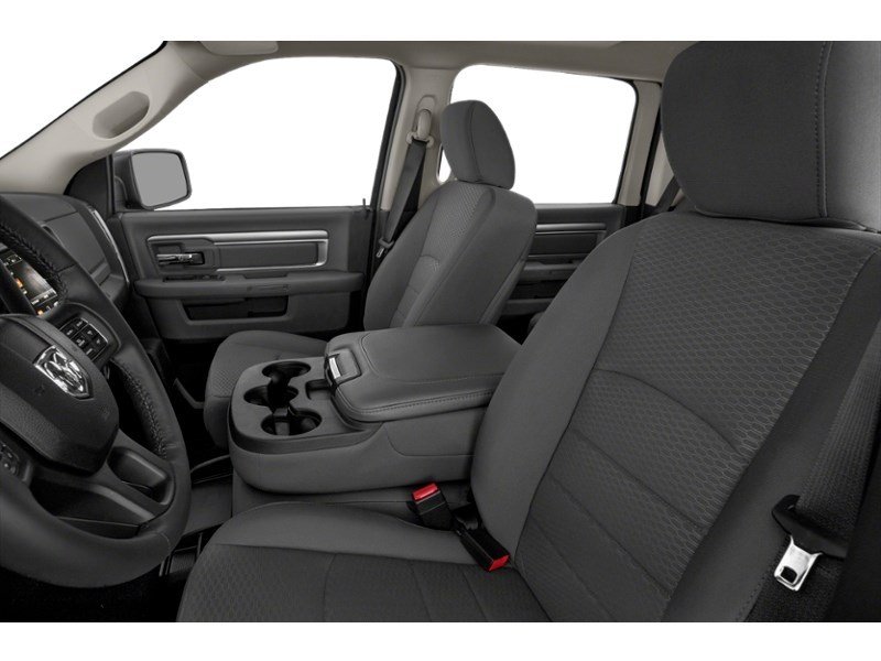 2022 RAM 1500 Classic Warlock | 4X4 | 5.7L |NAV| HTD STR WHL| PREM SOUND Interior Shot 4