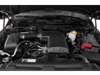 2022 RAM 1500 Classic SLT 4x4 Crew Cab 5'7
