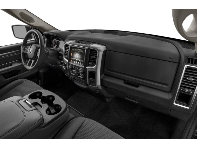 2022 RAM 1500 Classic SLT 4x4 Crew Cab 5'7