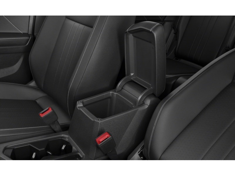 2024 Volkswagen Tiguan Comfortline 4MOTION Interior Shot 7